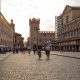 Quadrado no centro histórico de Ferrara, um ponto de encontro de cidadania e turistas